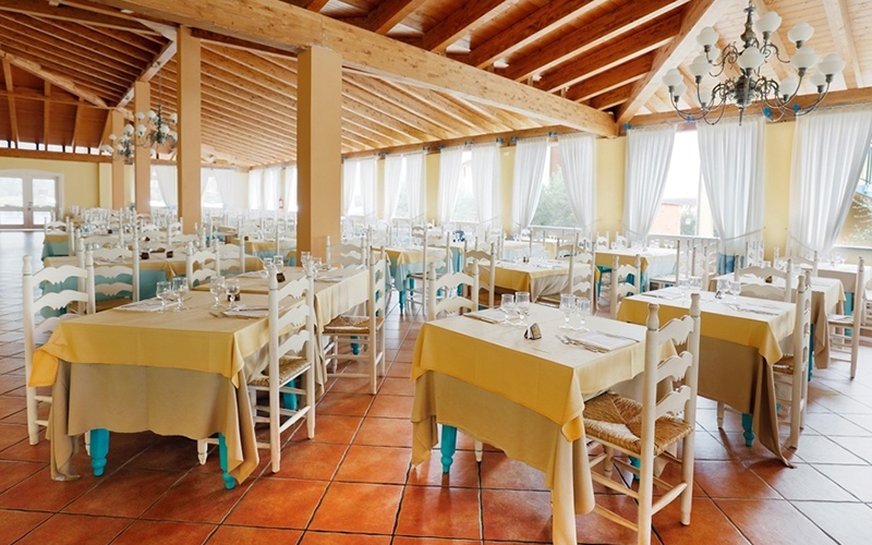 MARINA REY BEACH RESORT